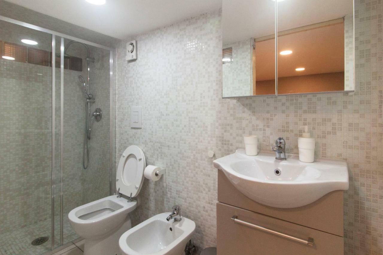 Olina Apartments Неаполь Екстер'єр фото