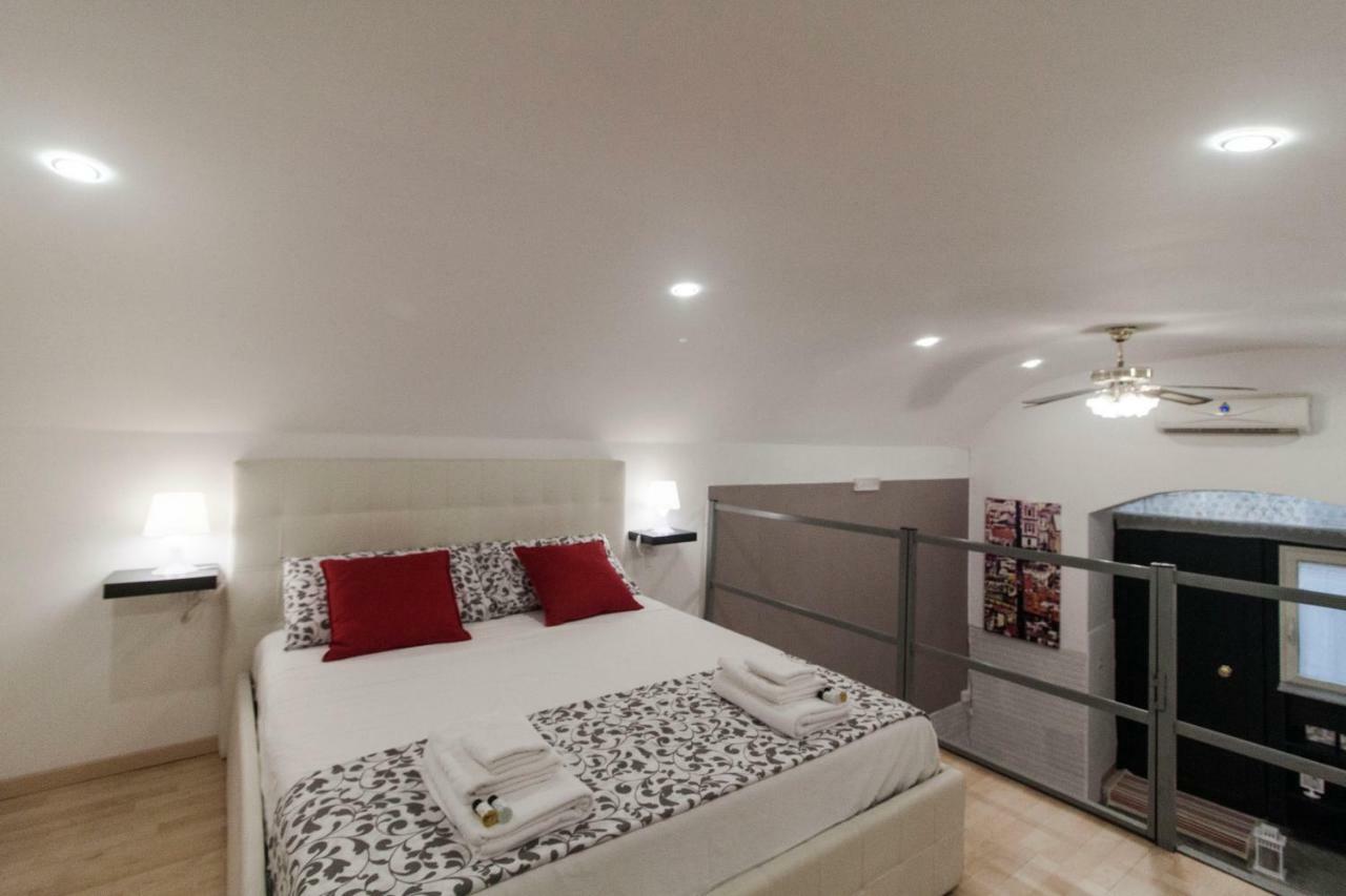 Olina Apartments Неаполь Екстер'єр фото