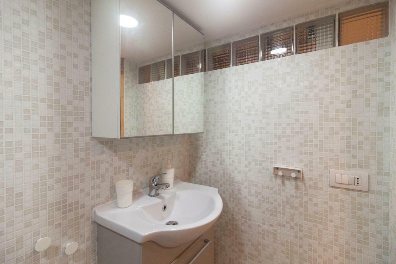 Olina Apartments Неаполь Екстер'єр фото